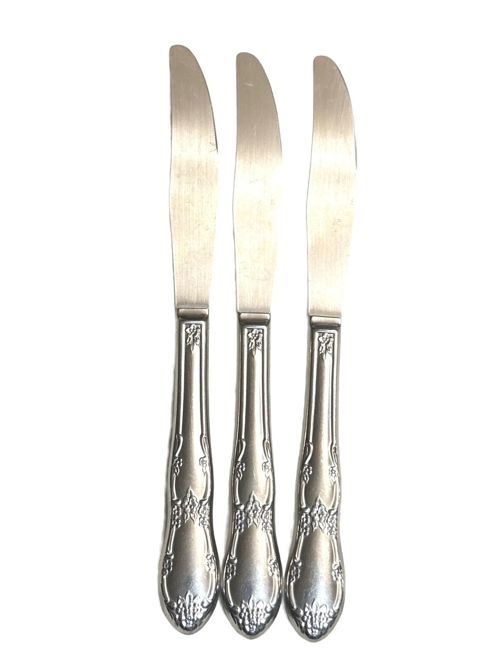Set of 3 Vintage Stainless Steel Oneida Fenway (Daydream) Dinner Knives
